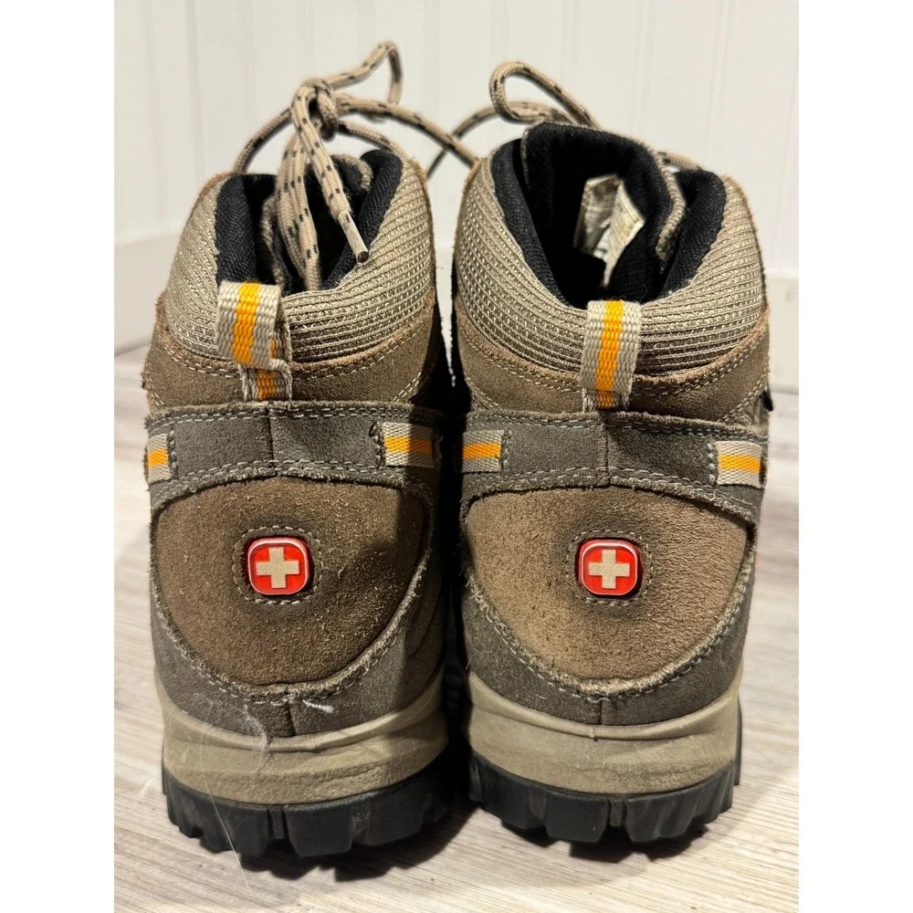 Wenger Swiss Army Anchorage Mid Vibram Hiking Boots MS6104.16 Mens 8.5